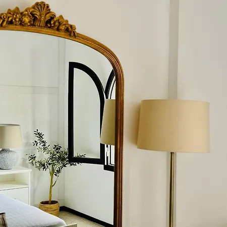 Canaryislandshost I Marina * Arguineguin